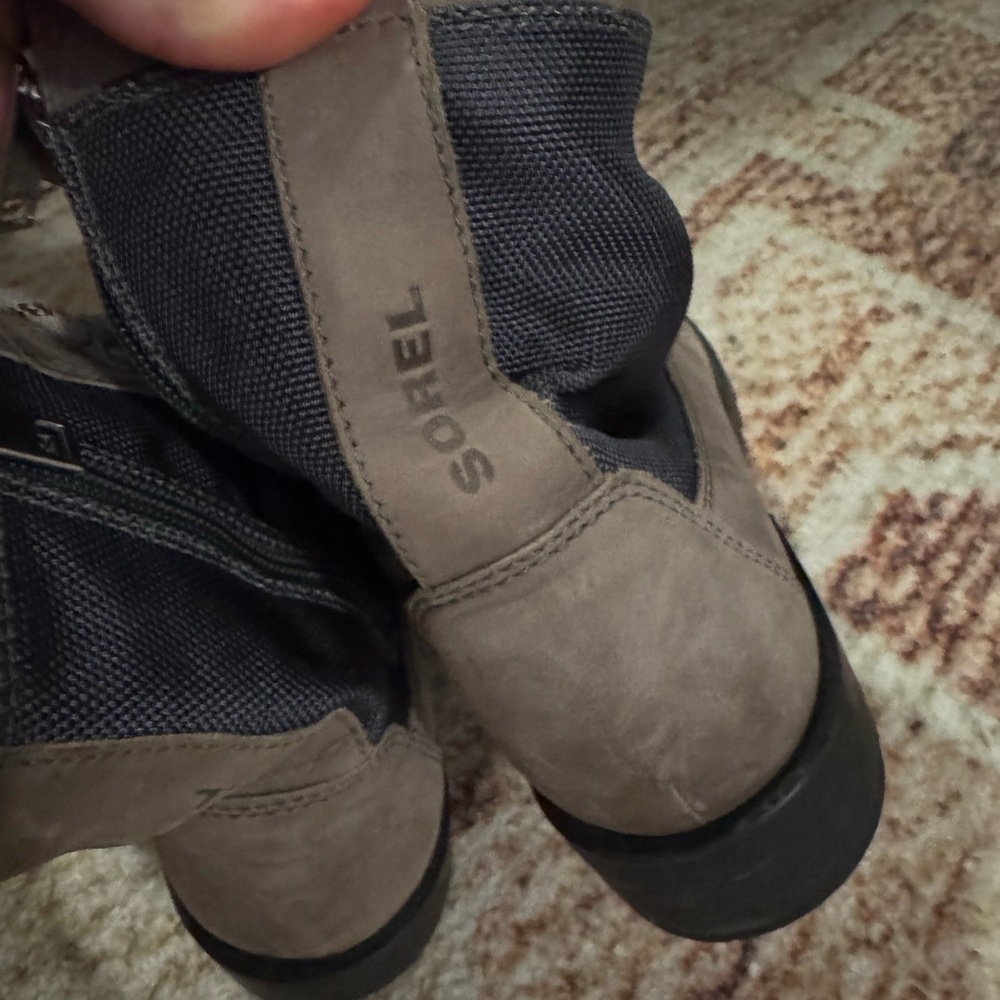 Sorel Women’s Waterproof Lace-Up Boots - Picture 3 of 5